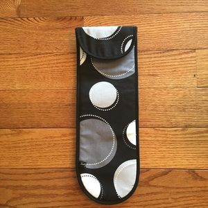 Thirty One insulated flat/curling iron case